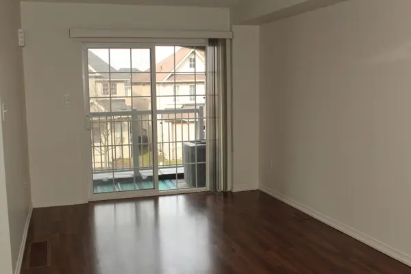 37 Chaston RD, Ajax, ON L1Z 0M5