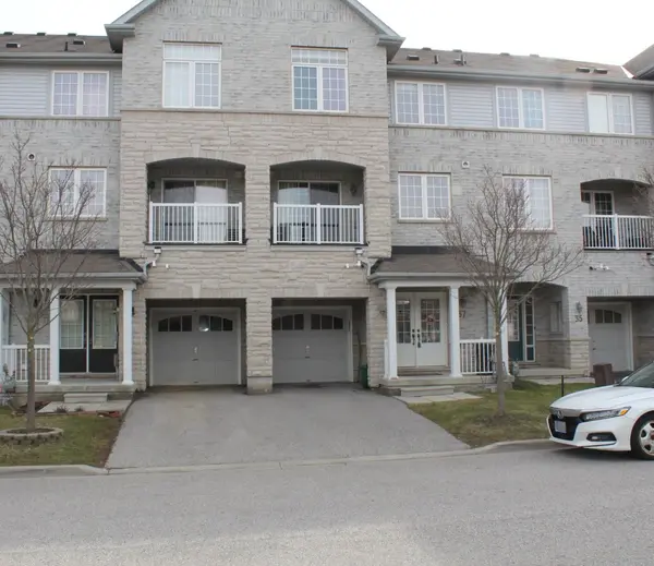 37 Chaston RD, Ajax, ON L1Z 0M5