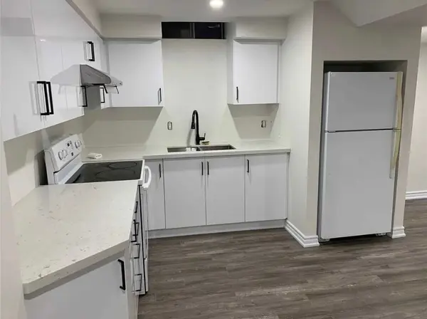 1549 Woodruff CRES, Pickering, ON L1V 3S5