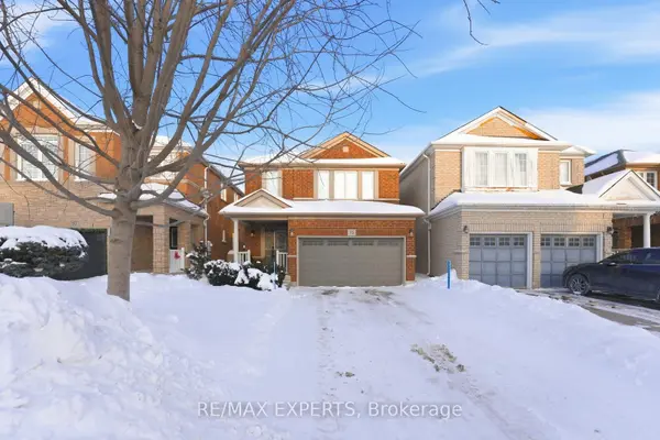 75 Delattaye AVE, Aurora, ON L4G 7T8