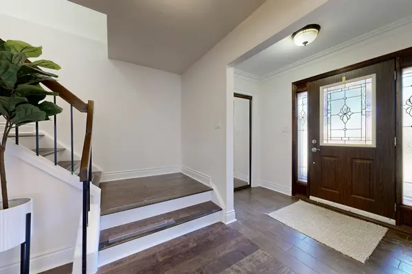 62 Dersingham CRES, Markham, ON L3T 4E8