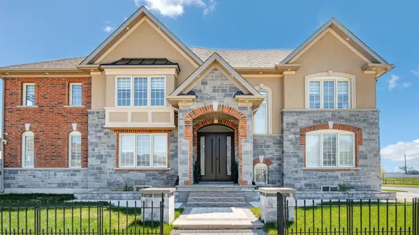 1009 Langford BLVD, Bradford West Gwillimbury, ON L3Z 4K9