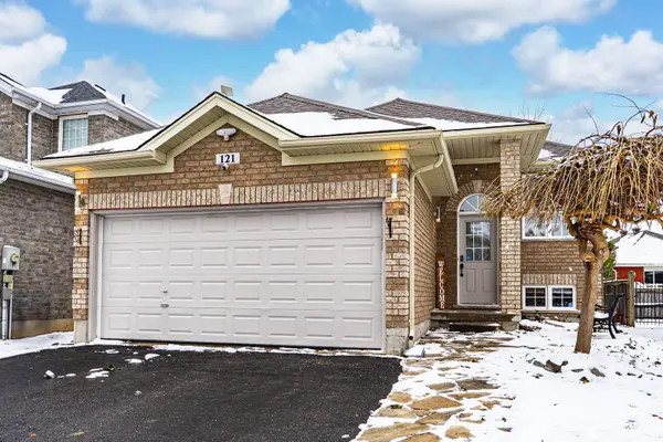 121 Sovereign's Gate,  Barrie,  ON L4N 0Y9