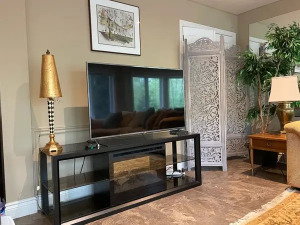 52 Pine Ridge TRL, Oro-medonte, ON L4M 4Y8