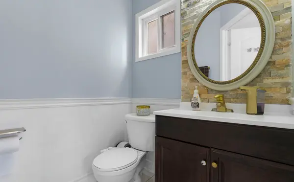 5 Farthingale CRES, Brampton, ON L7A 1R3