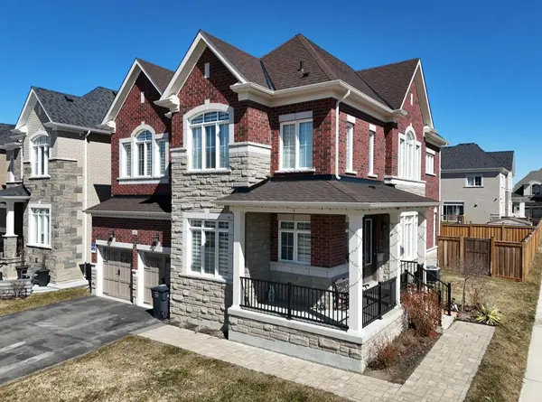 60 Arthur Griffin CRES, Caledon, ON L7C 4E9