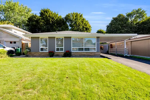 49 Harper RD, Brampton, ON L6W 2W7