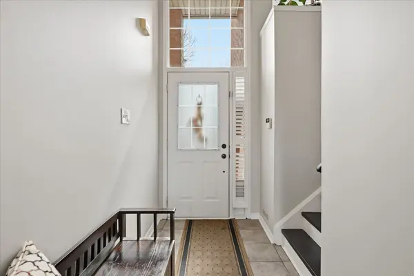 5110 Fairview ST #6, Burlington, ON L7L 7H6