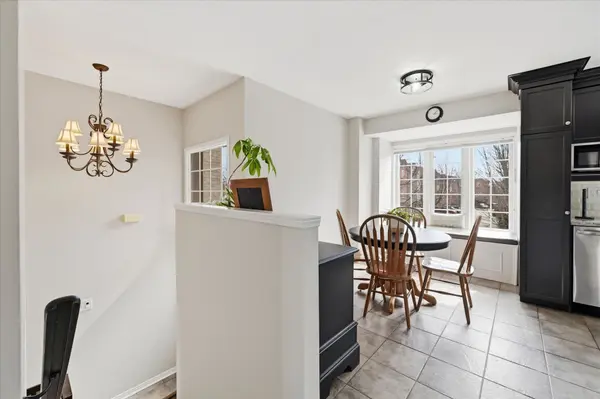 5110 Fairview ST #6, Burlington, ON L7L 7H6