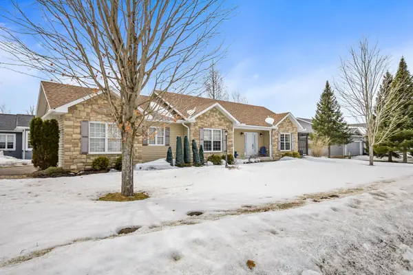 2 Inveraray CT, Bracebridge, ON P1L 2G8