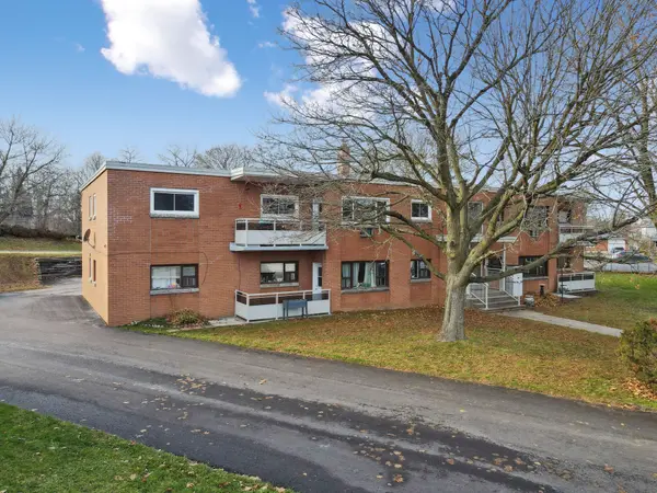 1 Sunnylea CRES #2, Guelph, ON N1E 1W1