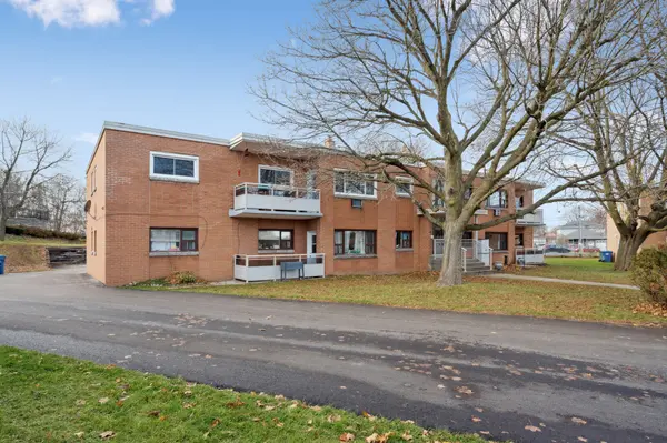 1 Sunnylea CRES #2, Guelph, ON N1E 1W1