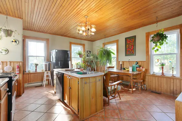 650 CONCESSION 1 RD, Hawkesbury, ON K0B 1B0