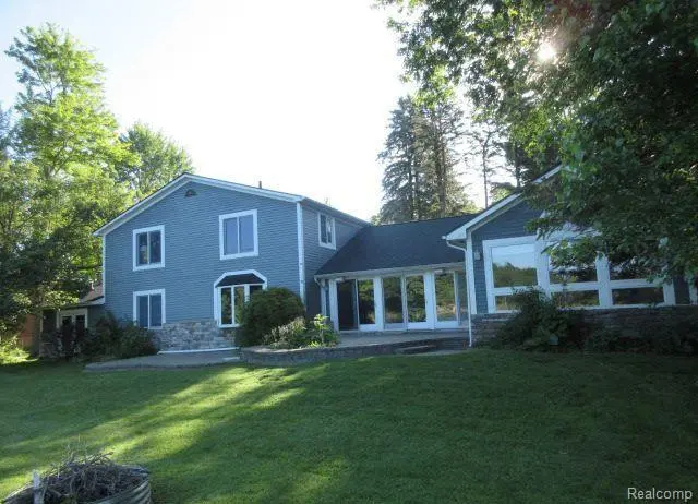 4870 LAKEVIEW BLVD, Independence Charter Township, MI 48348