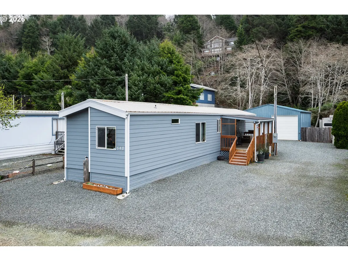 648 S EASY ST, Rockaway Beach, OR 97136
