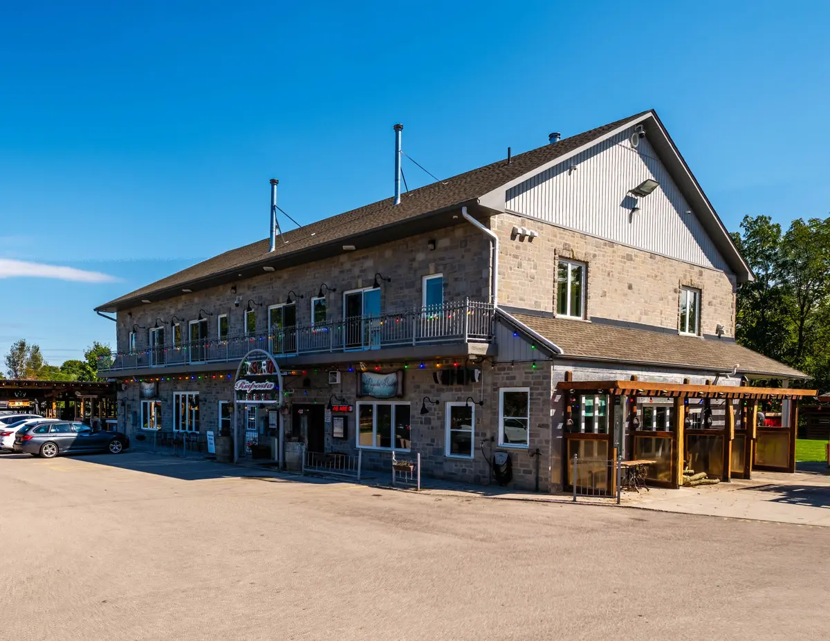 24 Crawford CRES, Milton, ON L0P 1B0