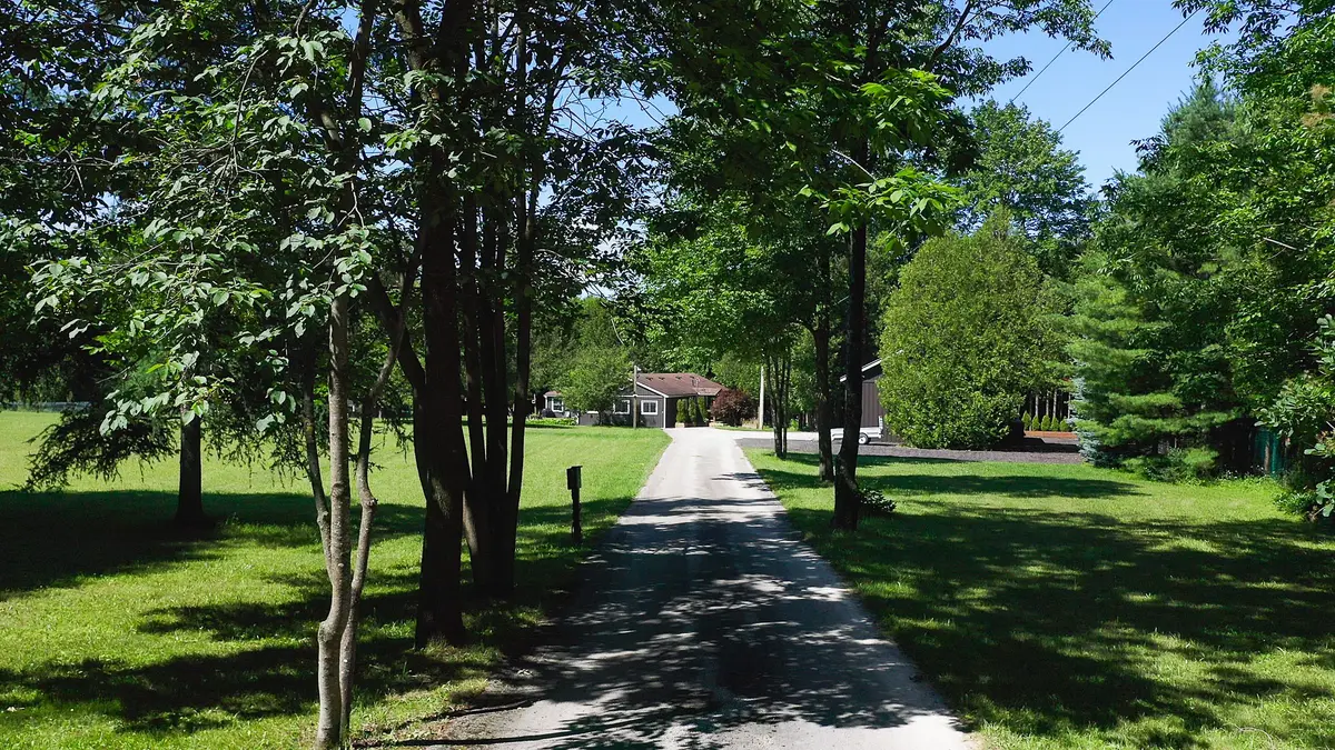 495204 Traverston RD, West Grey, ON N0C 1H0