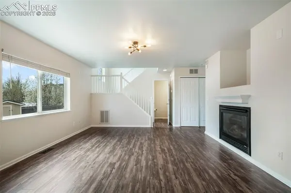 7217 Eagle Canyon DR, Colorado Springs, CO 80922