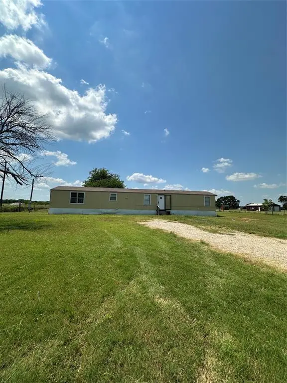 559 Quillian Trace, Gholson, TX 76705