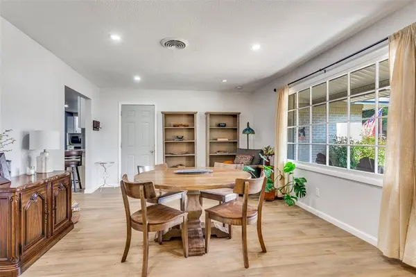 6921 Valhalla Road, Fort Worth, TX 76116