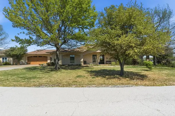 3601 Springfield Road, Springtown, TX 76082