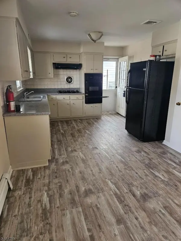 88 Haverhill Ave #2, Woodland Park, NJ 07424