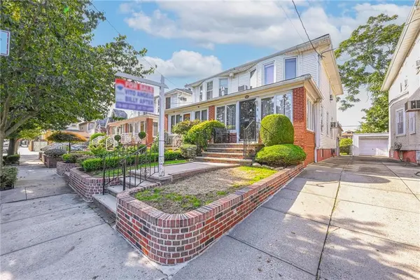 954 81st ST, Brooklyn, NY 11228