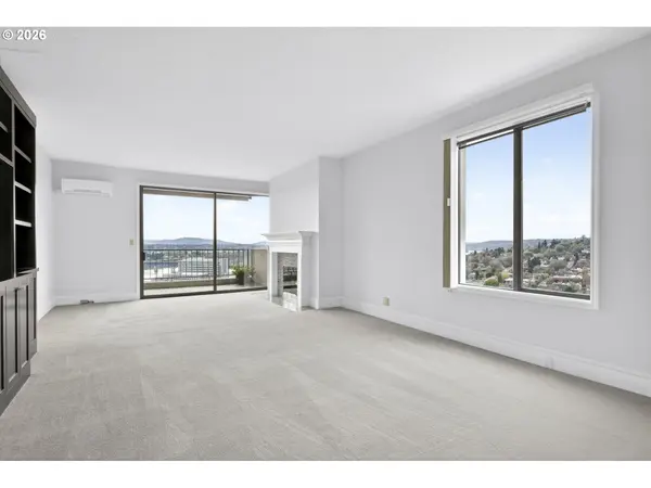 2221 SW 1ST AVE #2225, Portland, OR 97201