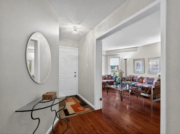 37 Artisan PL, Toronto C15, ON M2H 3P5