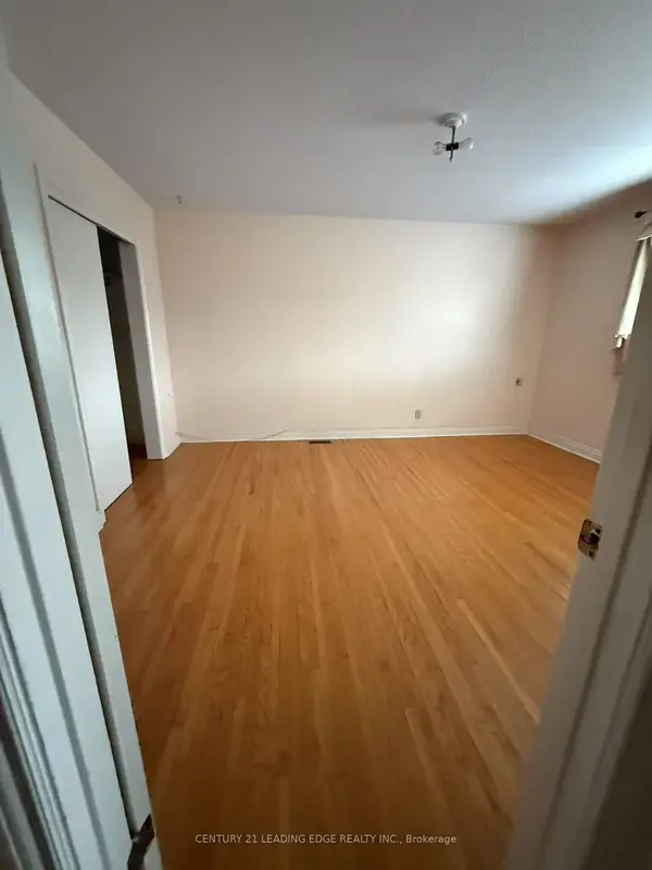 364 Wilson RD S #2nd Floor, Oshawa, ON L1H 6C7