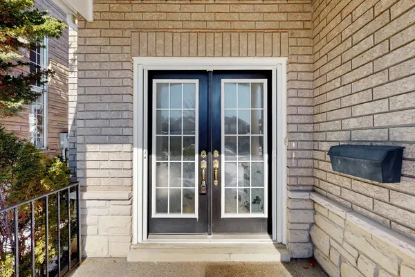 103 Colesbrook RD, Richmond Hill, ON L4S 2G3