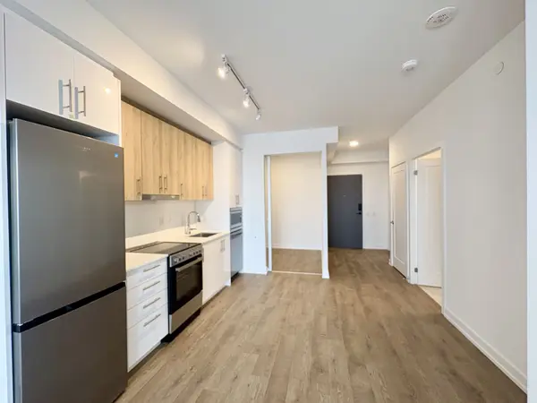 9763 Markham RD #1907, Markham, ON L6E 0W4