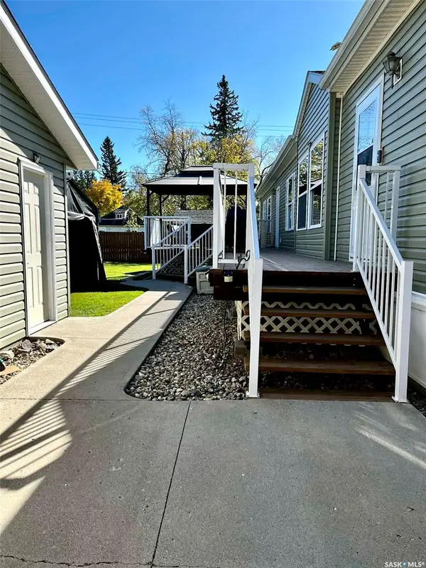 220 Fifth STREET, Bredenbury, SK S0A 0H0