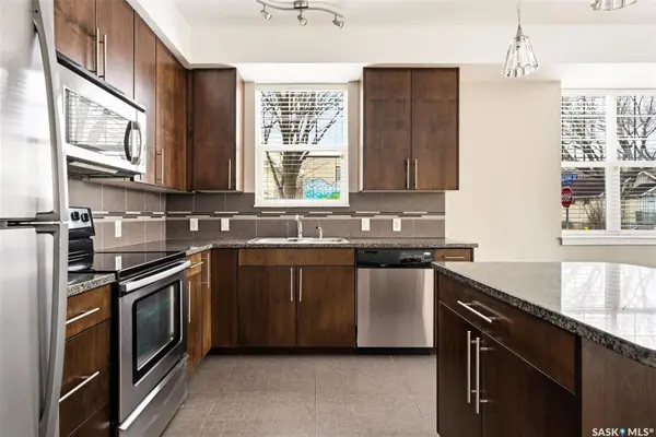 2313 Montreal STREET #101, Regina, SK S4P 1L9