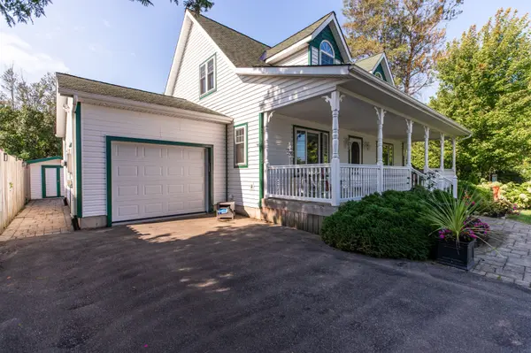 171 Island ST, Saugeen Shores, ON N0H 2L0