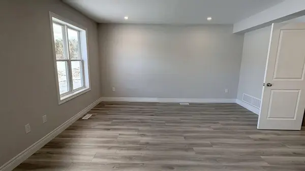 31 McConnell CRES, Bracebridge, ON P1L 0N7