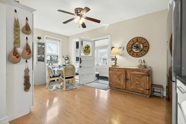 2330 Wilson ST W, Hamilton, ON L0R 1A0