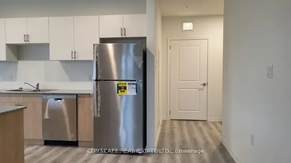 1098 Paisley RD #411A, Guelph, ON N1K 0E3