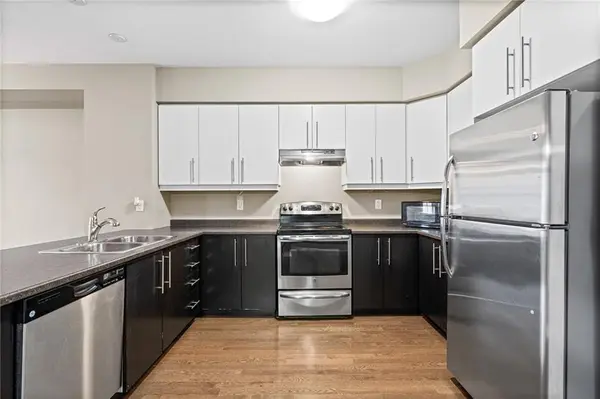 515 Winston RD #71, Grimsby, ON L3M 0C8