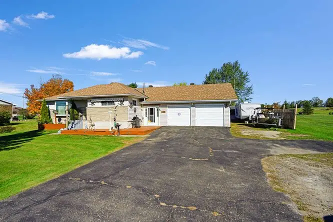 5011 County 29 RD, Elizabethtown-kitley, ON K6V 5T4