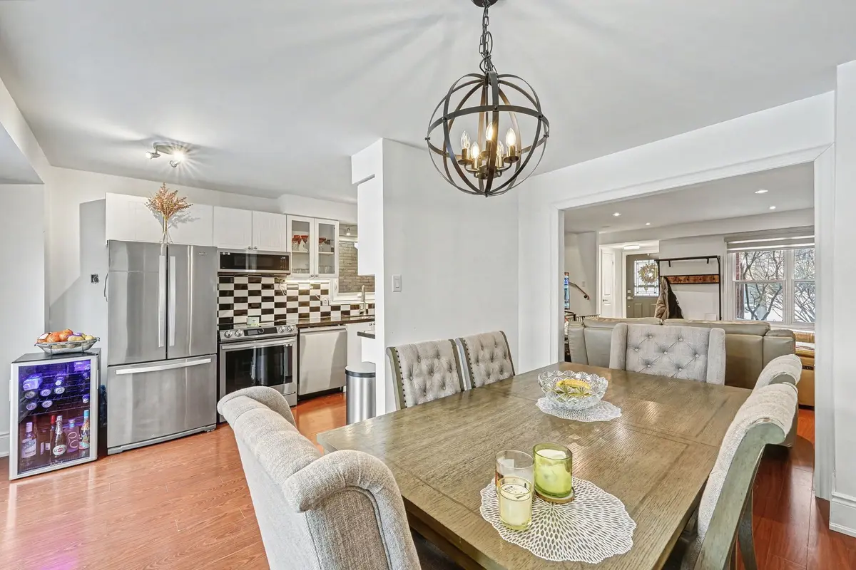 29 Kipling CRES, Ajax, ON L1S 5A7