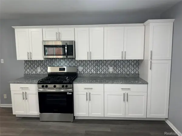 5085 Grayton ST, Detroit, MI 48224