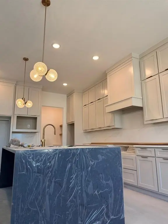 4510 Green Jasper Place, Arlington, TX 76005