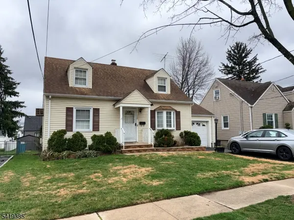 150 Beverly Hill Rd, Clifton City, NJ 07012