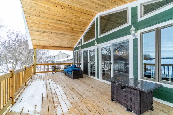 1064 Bay View DR, Coldwater, MI 49036