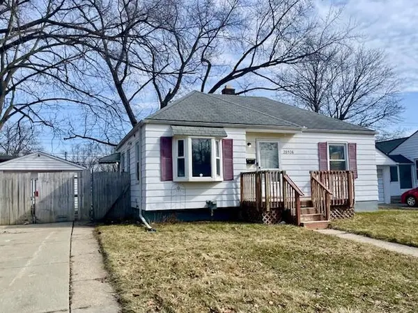 28526 Brentwood ST, Southfield City, MI 48076