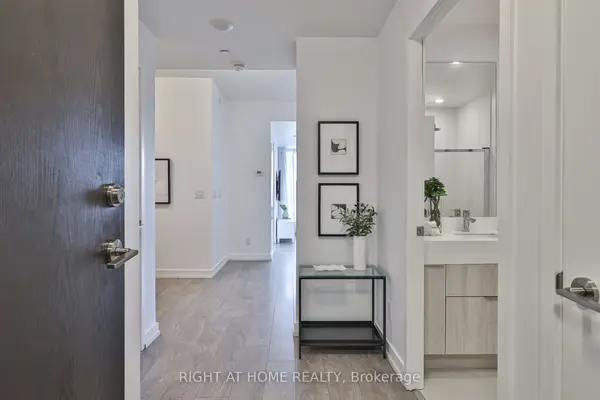 200 Sackville ST #308, Toronto C08, ON M5A 0B9