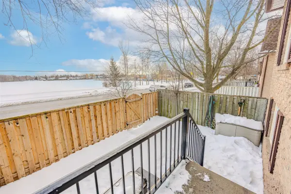 321 Blackthorn ST #82, Oshawa, ON L1K 1L3