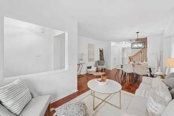 40 McNicol CRES, Ajax, ON L1Z 1Y8