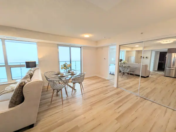 75 Norman Bethune AVE #718, Richmond Hill, ON L4B 0B6